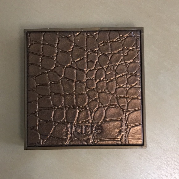 NEVER USED TARTE BRONZER in Park Ave princess - Picture 1 of 3